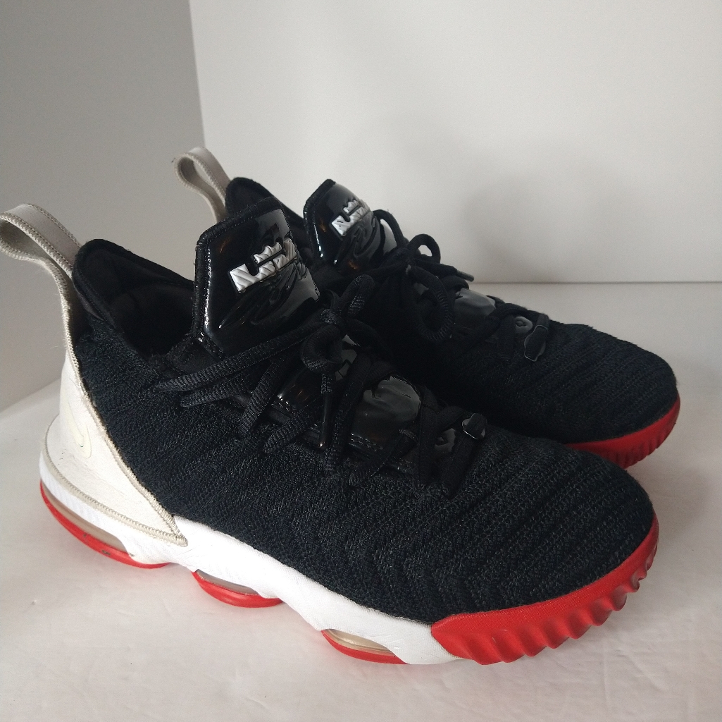 Nike Lebron 16 "Bred" Gs Black White University Red Aq2465-016 Size 7y